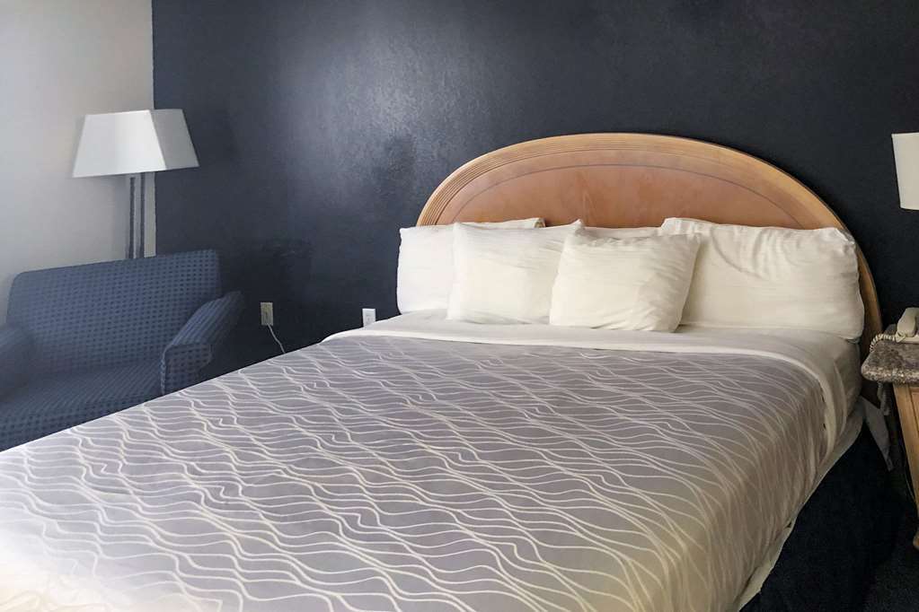 Rodeway Inn Branson, Brick House Habitación foto